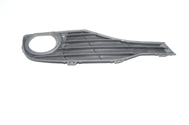 Front Right Grill