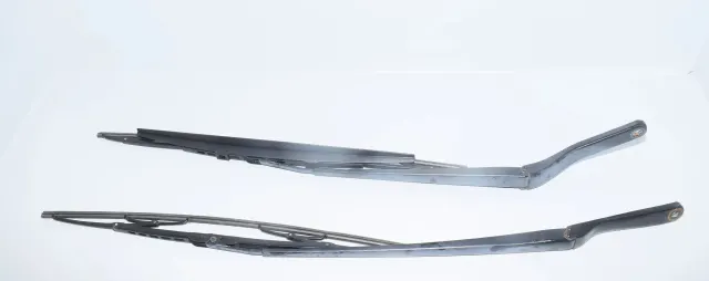 Front Wiper Arms