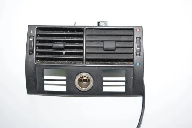 Dashboard Air Vents