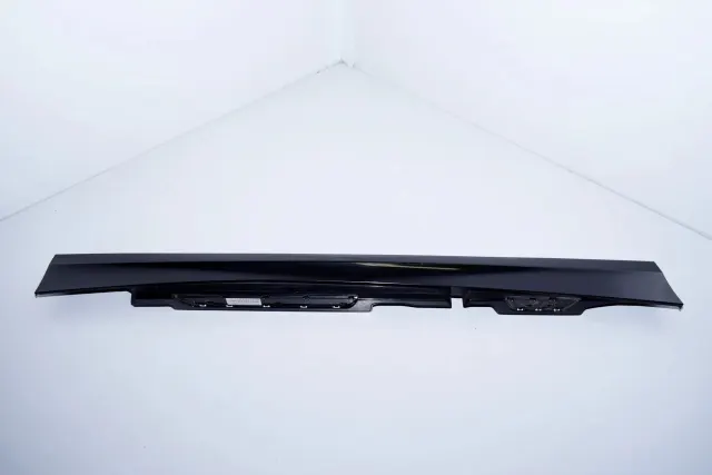Right Side Plastic Sideskirt Cover