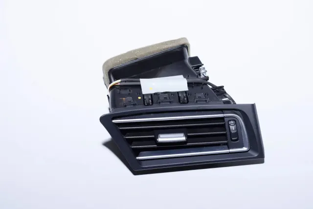 Dashboard Air Vents