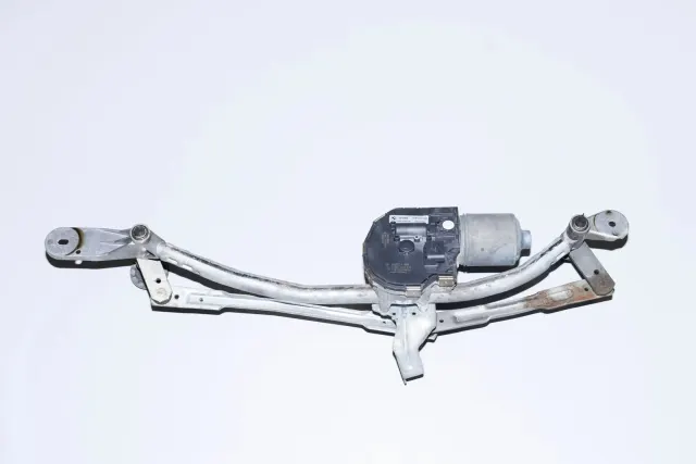 Front Windshield Wiper Mechanism