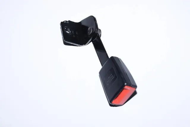 Rear Right Seat Buckle