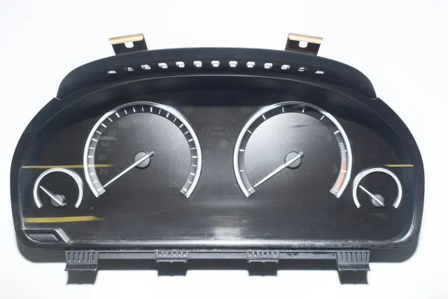 Instrument Cluster Speedometer