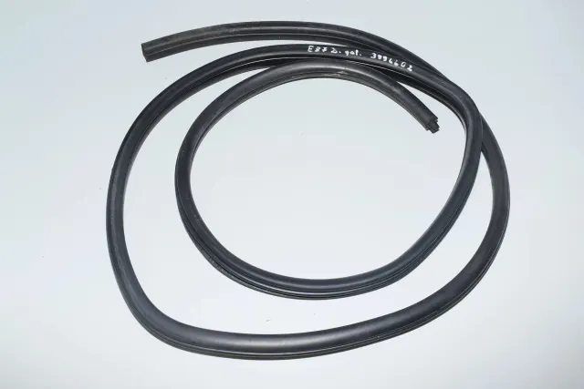 Rear Right Door Seal Rubber