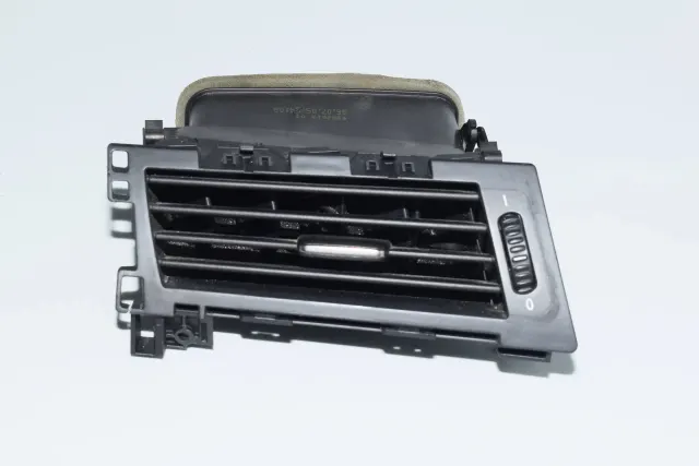 Dashboard Air Vents