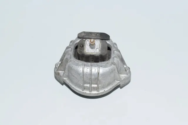 Right Side Engine Mount
