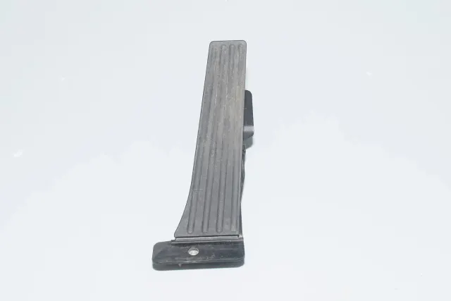 Throttle Pedal