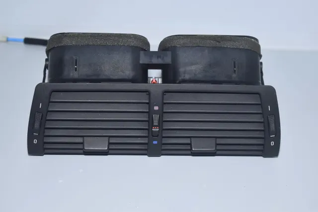 Dashboard Air Vents