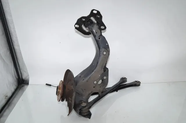 Rear Right Wheel Hub