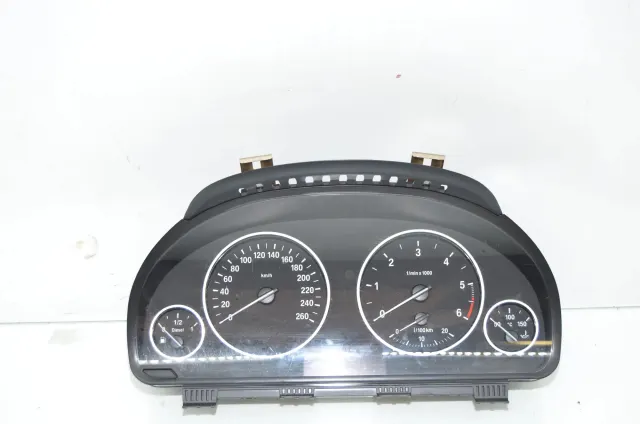 Instrument Cluster Speedometer