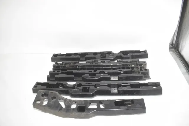 Sideskirt Bracket