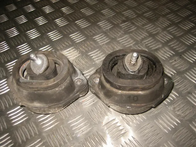 Right Side Engine Mount