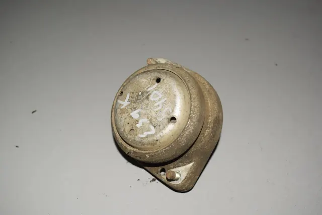 Left Side Engine Mount