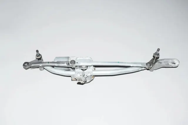 Front Windshield Wiper Mechanism