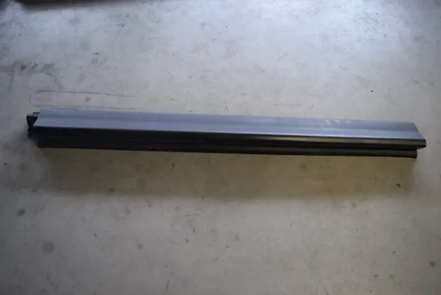 Right Side Sideskirt