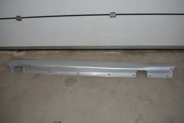 Left Side Plastic Sideskirt Cover