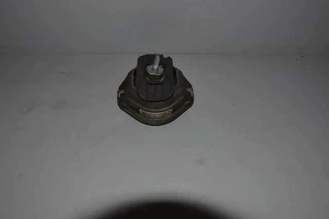 Left Side Engine Mount