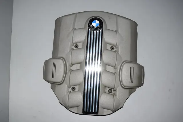 Engine Cover