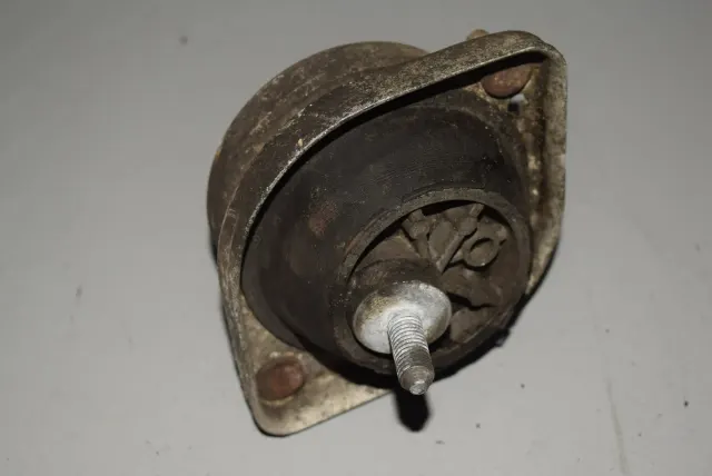 Right Side Engine Mount