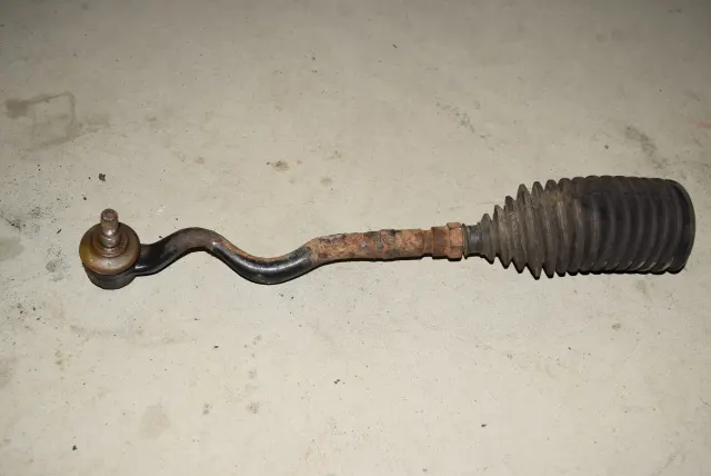 Right Side Steering Tie Rod