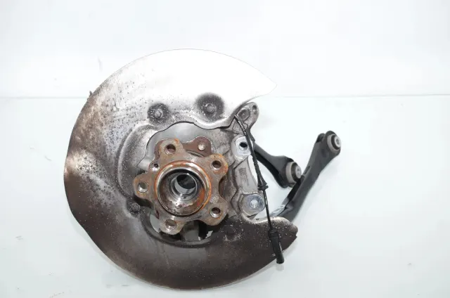 Rear Right Wheel Hub