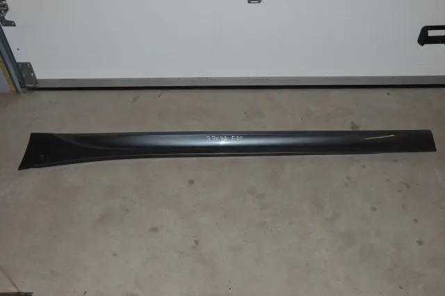Left Side Plastic Sideskirt Cover
