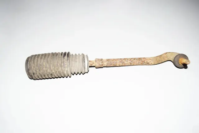 Left Side Steering Tie Rod