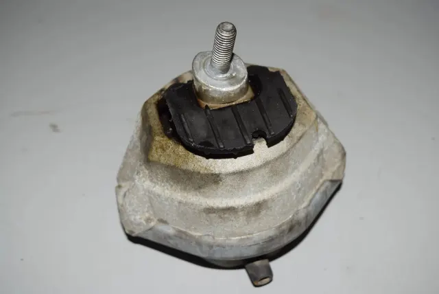 Right Side Engine Mount