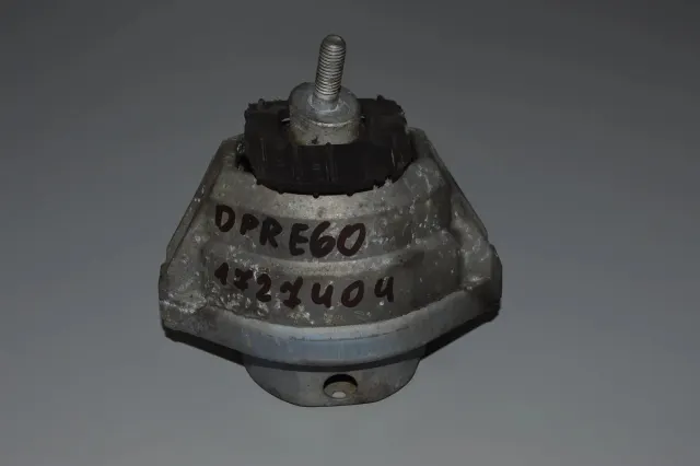 Right Side Engine Mount