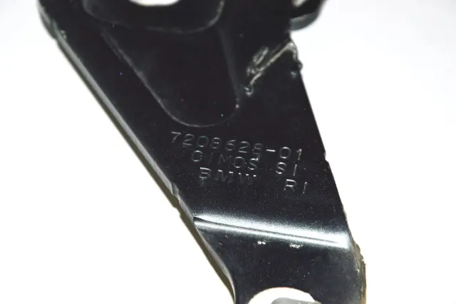 Front Right Bonnet Hinge