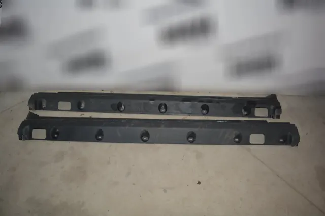 Right Side Sideskirt