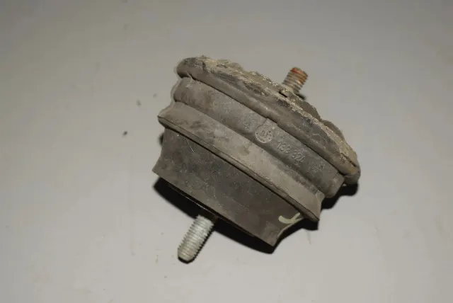 Left Side Engine Mount