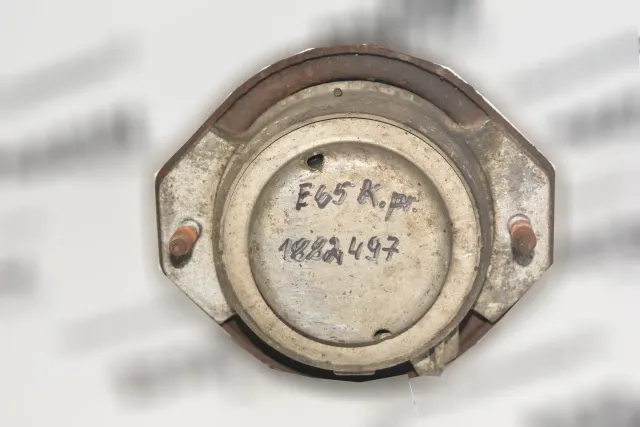 Left Side Engine Mount
