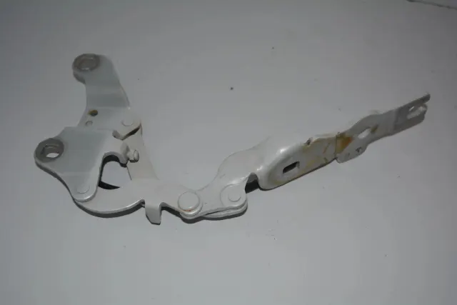 Front Right Bonnet Hinge
