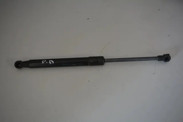 Front Right Bonnet Strut