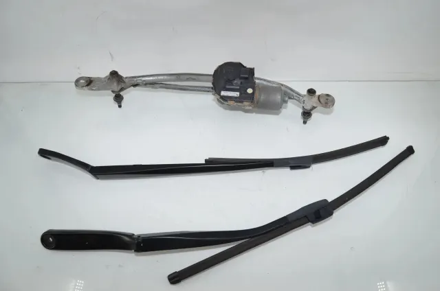 Front Windshield Wiper Mechanism