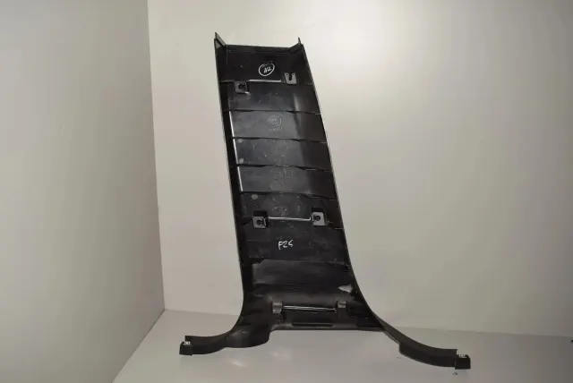 Right Side Pillar Trim