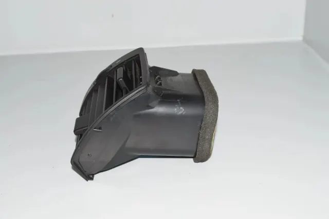 Dashboard Air Vents