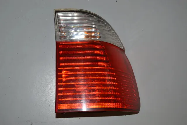 Rear Right Tail Light