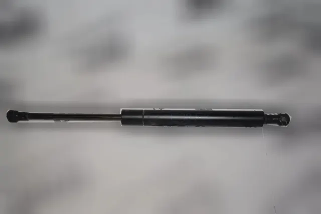 Front Right Bonnet Strut