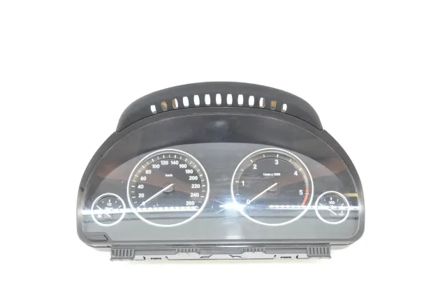 Instrument Cluster Speedometer