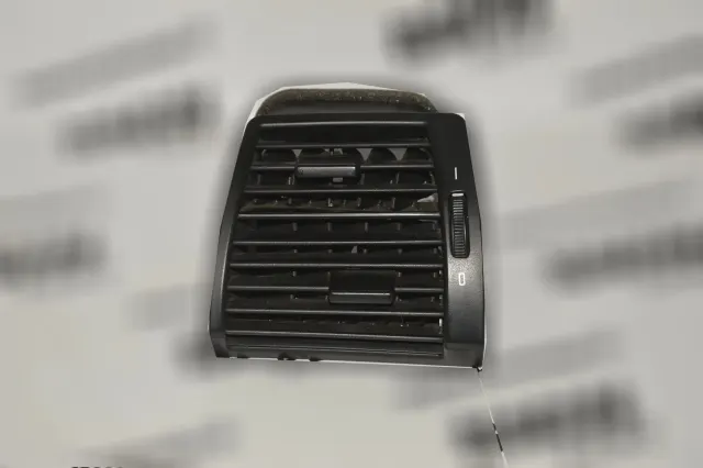 Dashboard Air Vents