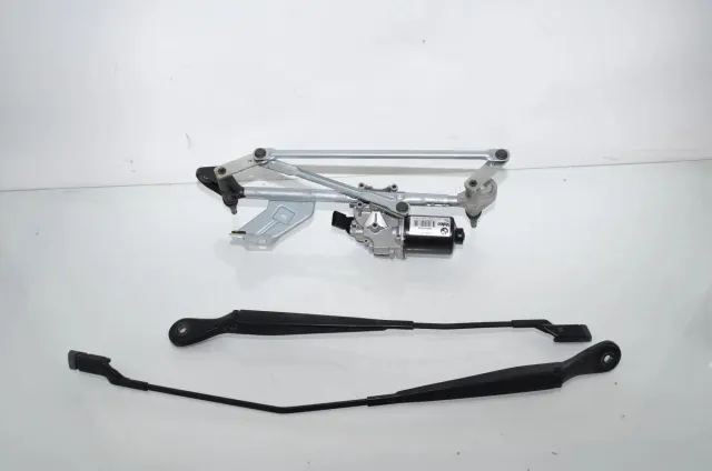 Front Windshield Wiper Mechanism