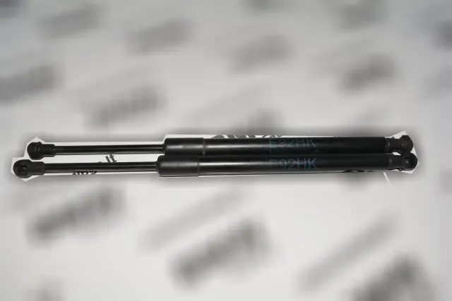 Front Left Bonnet Strut