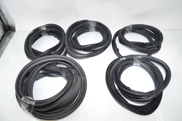 Front Right Door Seal Rubber