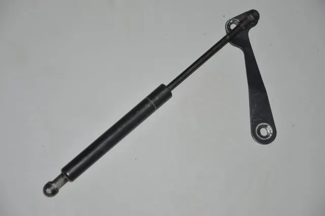 Front Right Bonnet Strut