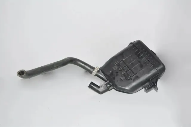 Power Steering Pump Tank