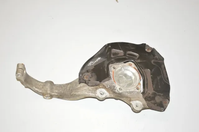 Front Right Wheel Hub