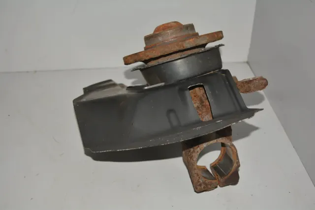 Front Right Wheel Hub